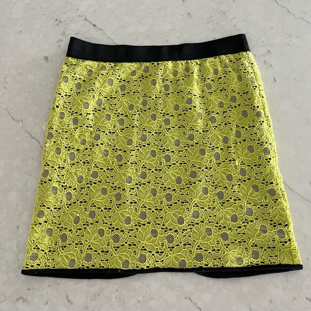 Elegant Neon Yellow Lace Skirt